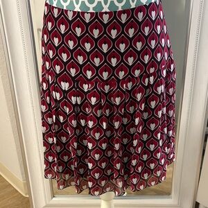 Tahari Red and White Patterned A-Line Skirt
